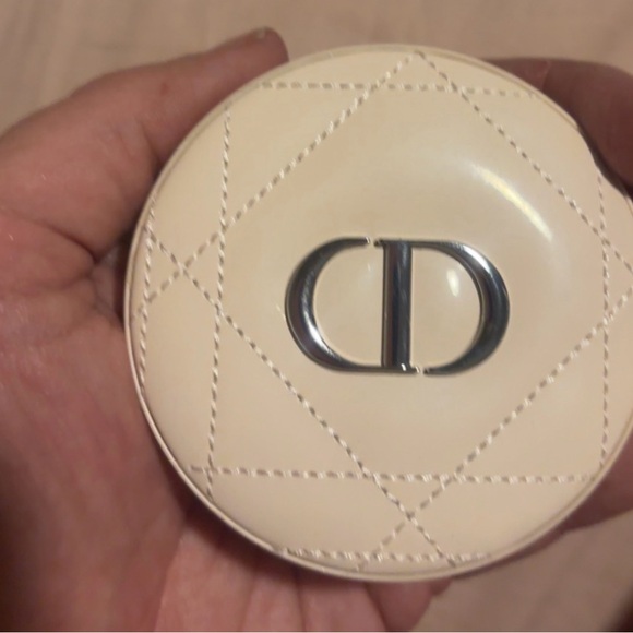 Dior Forever Couture Luminizer - Pink Glow - Picture 2 of 4
